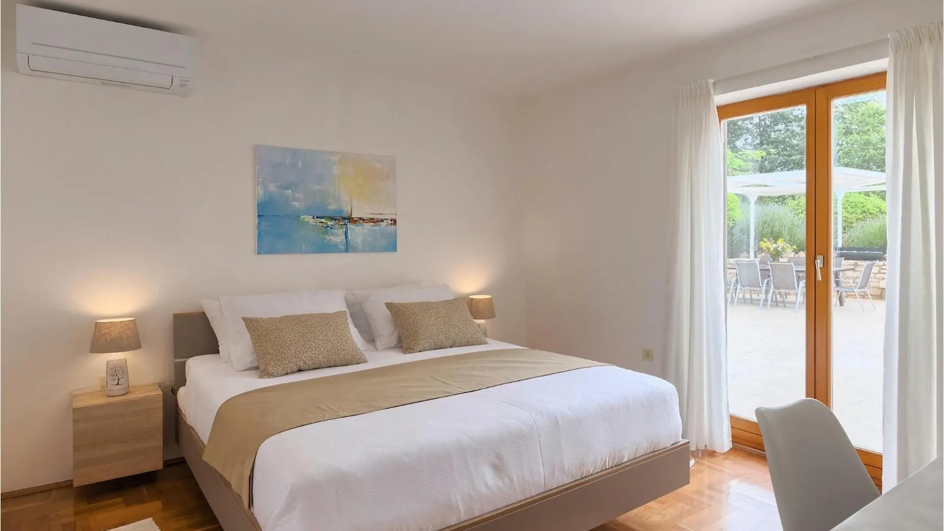 Trviz Villa Naturavita בית נופש
