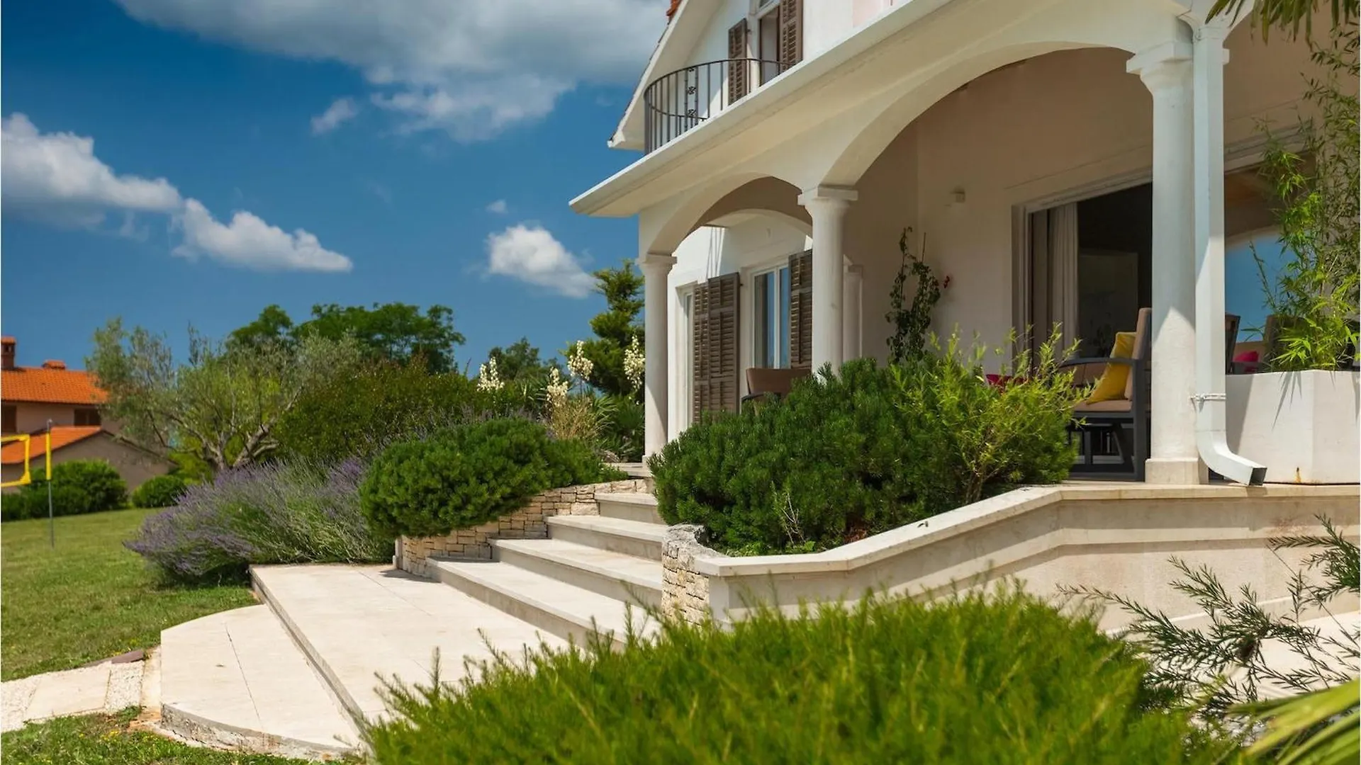 Trviz Villa Naturavita בית נופש